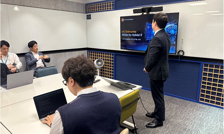 Image of attendees at eG Innovations' partner event in Korea