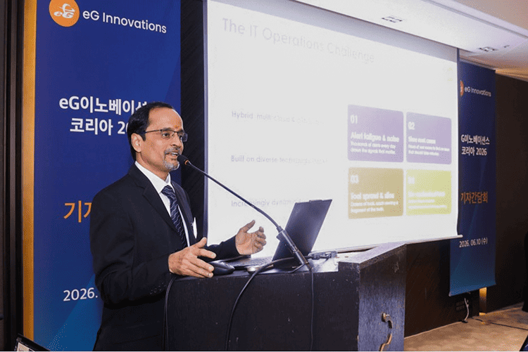 Srihari Avar, Global Head of Solutions Engineering, delivering his presentation.